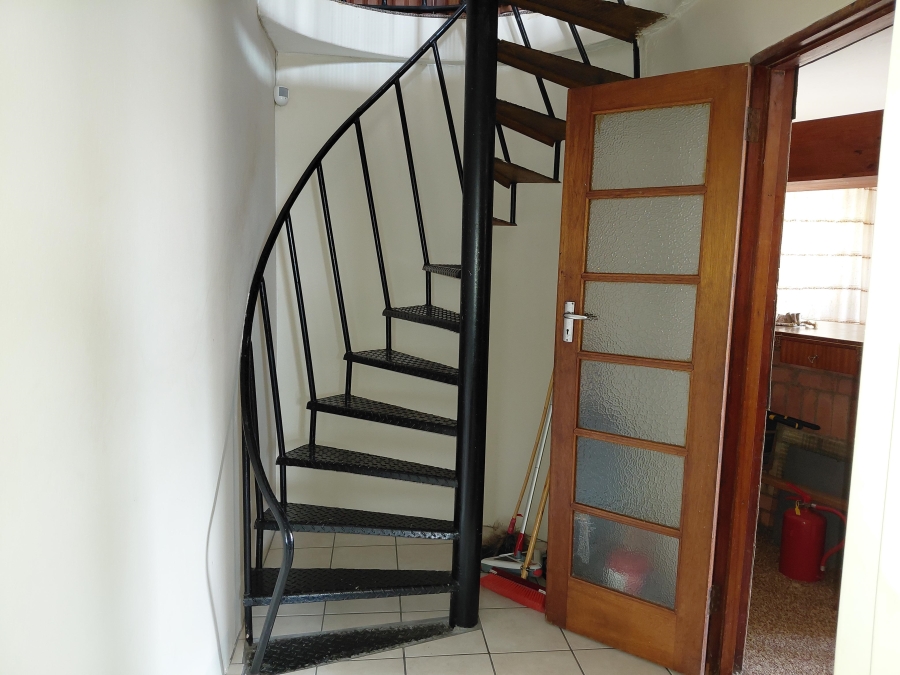 4 Bedroom Property for Sale in Heuwelkruin Eastern Cape